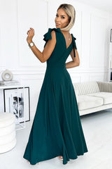 Long dress model 182530 Numoco