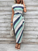 Elegant Waist Strap Striped Round Neck Short Sleeve And Long Pattern Dress