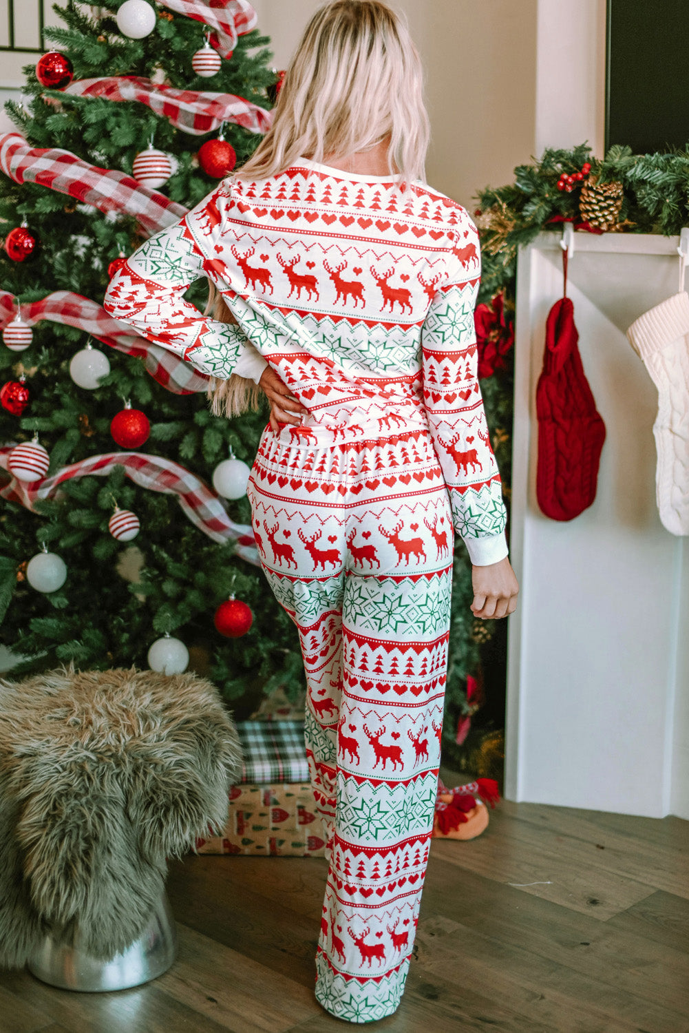 Holly Holiday Polyester Christmas Theme Round Neck Top and Pants Lounge Set (White)