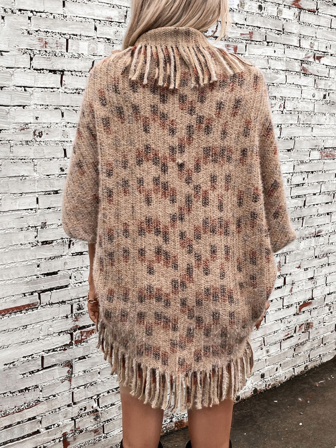 Monah Paloma 100% Acrylic Pretty-n-Plush Fringe Detail Open Front Half Sleeve Poncho (Multicolor)