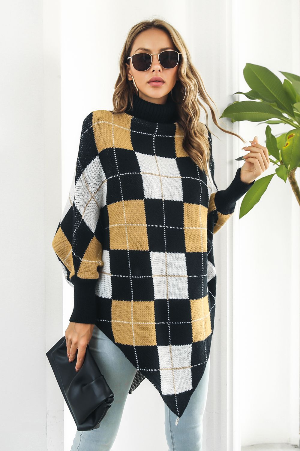 Monah Paloma 100% Acrylic Pretty-n-Plush Plaid Turtleneck Dolman Sleeve Poncho (Plaid)