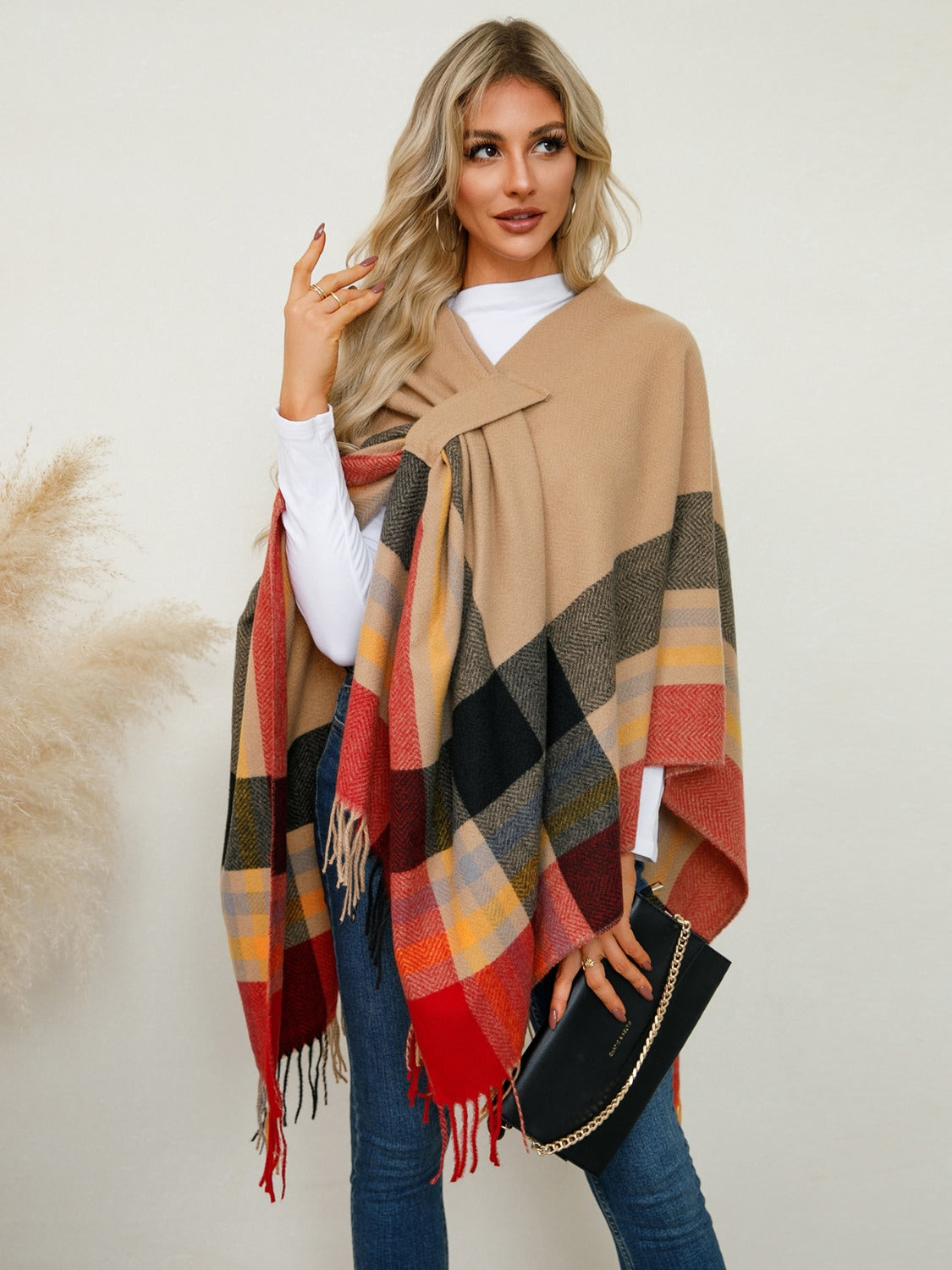 Monah Paloma Polyester Blend Pretty-n-Plush Fringe Detail Contrast Plaid Poncho (Multicolor)