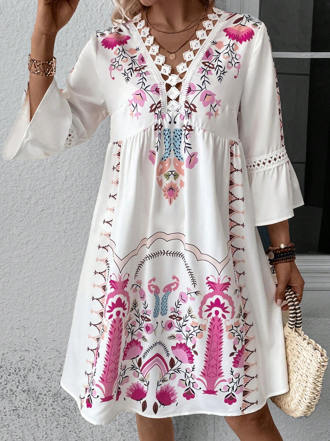 Our Best 100% Polyester Exotic Floral Print Lace Detail V-Collar Three-Quarter Sleeve Dress (Variants)