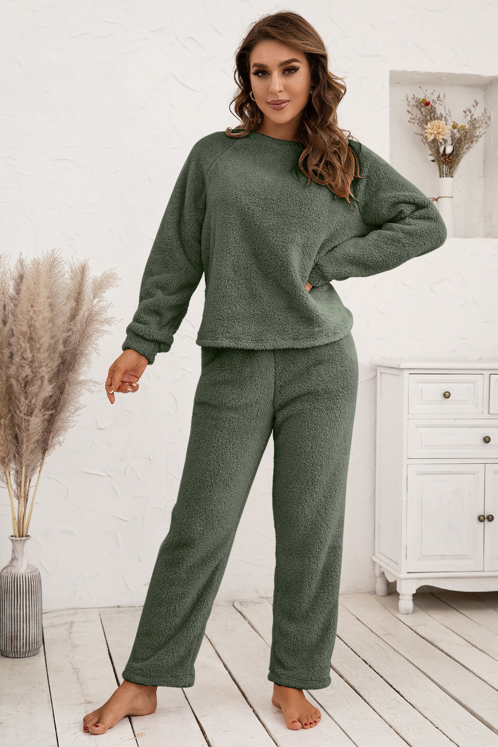 Ivy Lane 100% Polyester Long Raglan Sleeve Top and Pants Two Piece Lounge Set (Multicolor)