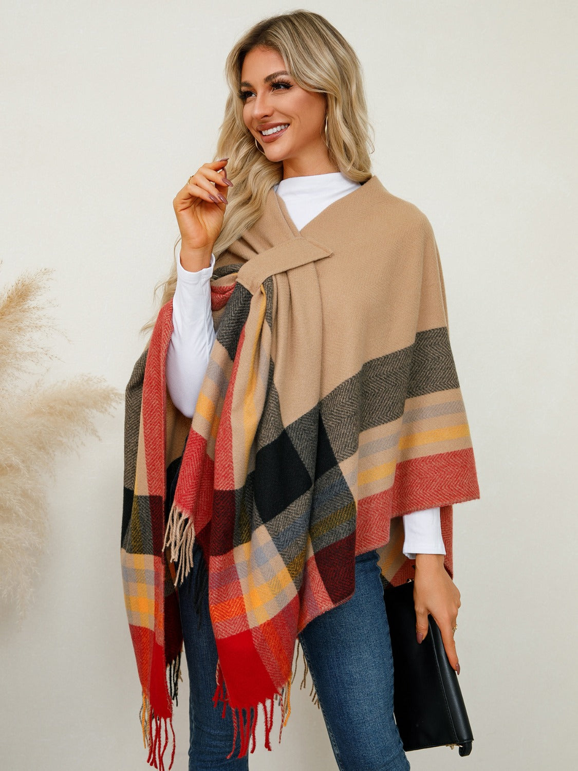 Monah Paloma Polyester Blend Pretty-n-Plush Fringe Detail Contrast Plaid Poncho (Multicolor)