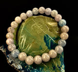Aquamarine Beaded Bracelet – Reiki-Infused Calm, Clarity & Communication Jewelry (Medium Wrist)