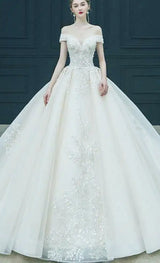 Elegant Off The Shoulder Wedding Gown EDW469