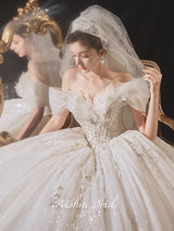 Luxury Boat Neck Wedding Dress EDL108