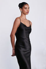 Astee T2000 Sleeveless Versatile Open Back Gown