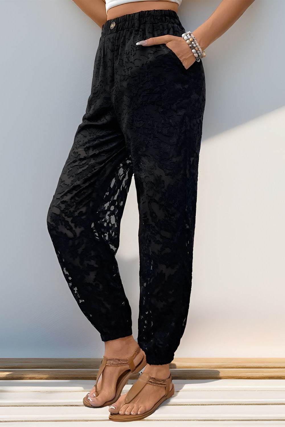 Perfee 100% Polyester Elastic Waist Pocket Detail Floral Lace Hipster Pants (Black)