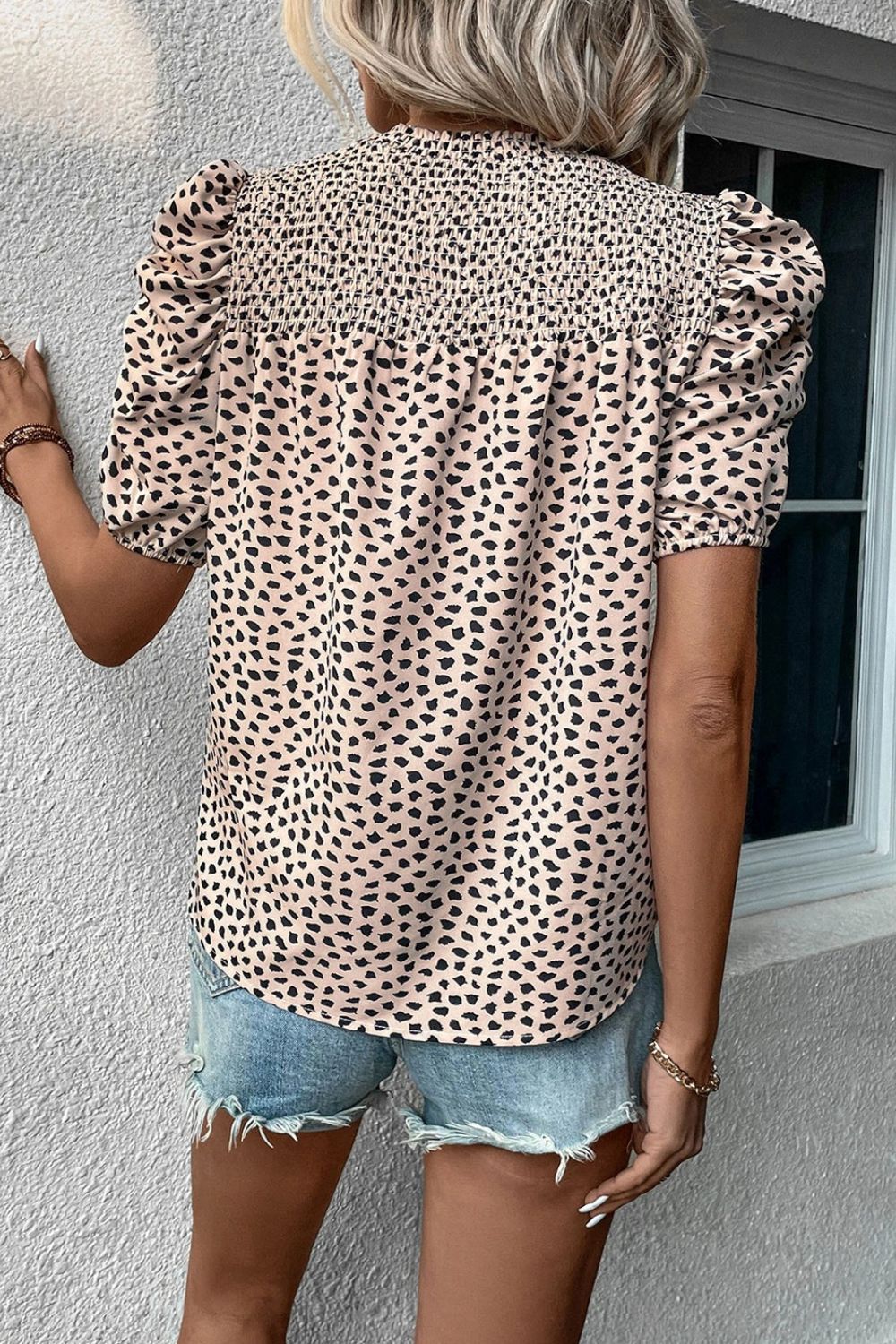 Samantha On Safari 100% Polyester Smocked Animal Print Puff Sleeve Blouse (Tan)