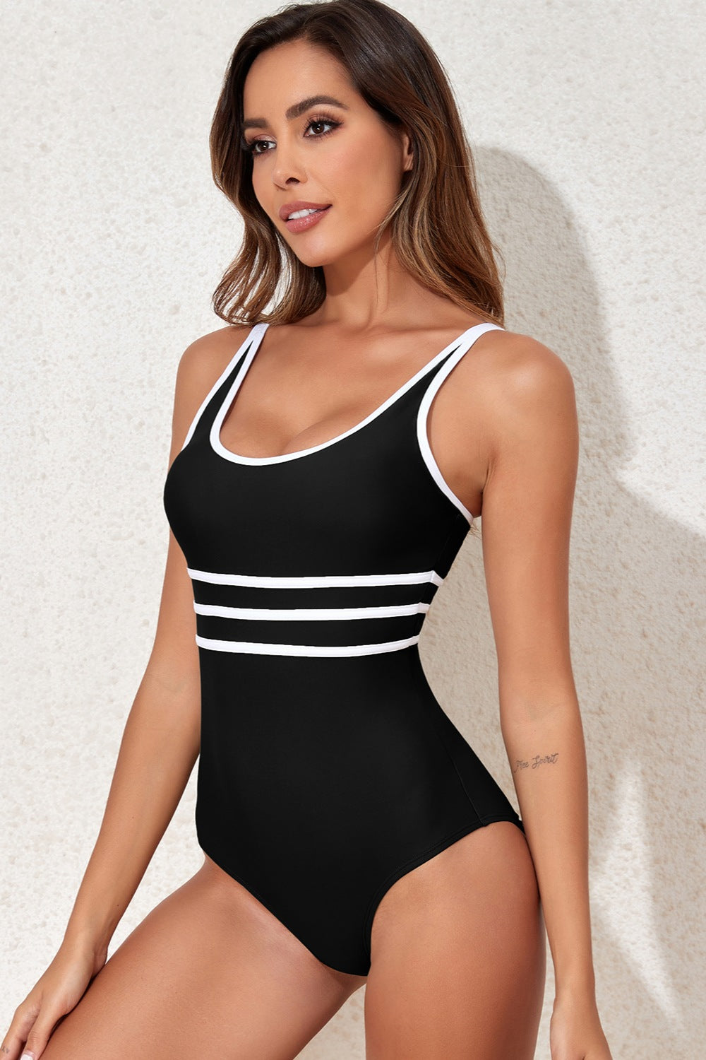 Brenda Beach Babe Polyamide/Elastane Blend Contrast Trim Scoop Neck One-Piece Swimwear (Black)