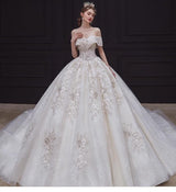 Luxury Wedding Dress Sweetheart Bridal Gown