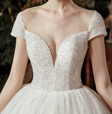 Luxury Wedding Dress With Sparkling Shiny Crystal Beads