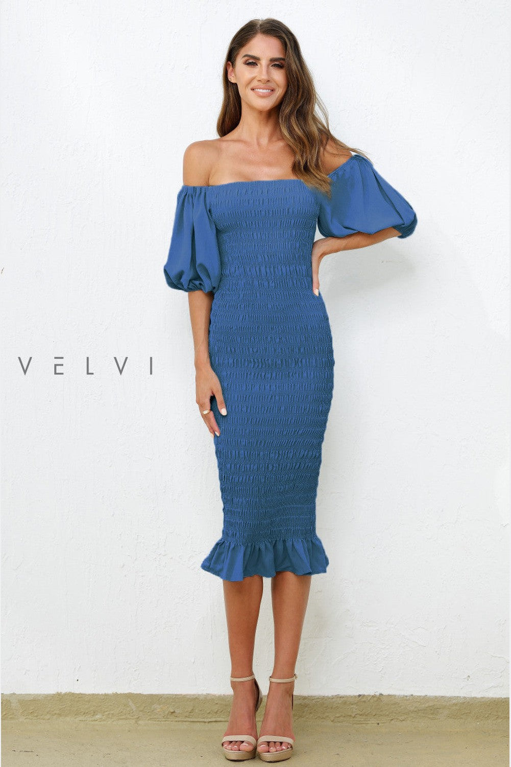 The Skyla Shirred Puff Lantern Sleeve Midi Dress (Navy)