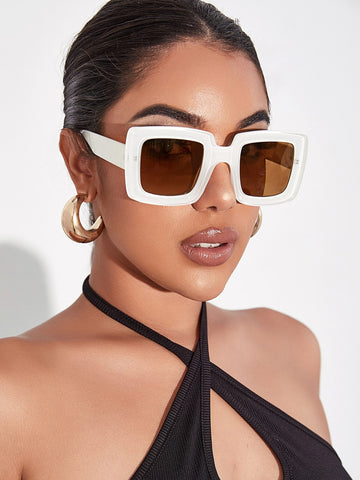 A Fashionista's Stunning Square Sunglasses