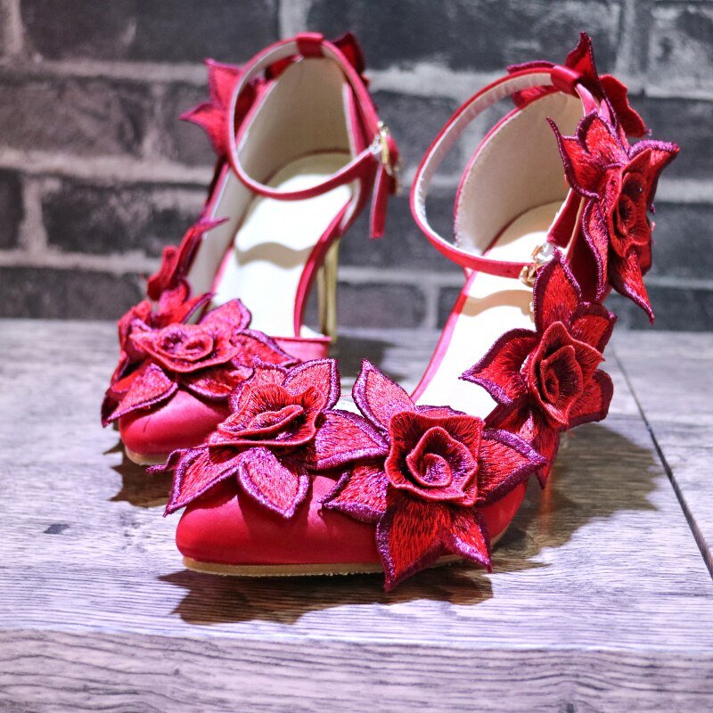 Womens Pointy Toe 3D Flowers Embroidery Stilettos High Heel Wedding Bridal Shoes Princess DIY Red Retro Vintage