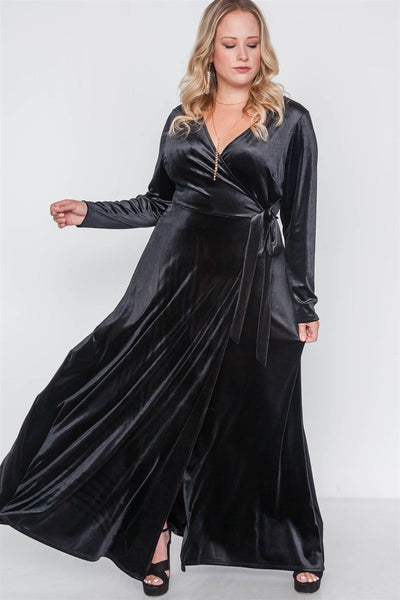 Plus Size Lovely Ladies Polyester Blend Velvet Surplice Neck Formal Wear Maxi Cocktail Dress (Black)