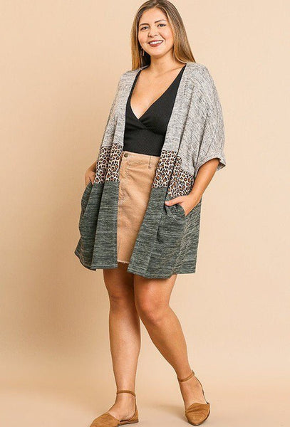 Plus Size Lovely Ladies Polyester Blend Bold As Beautiful Short Sleeve Knit Animal Print Color Blocked Open Front Kimono (Taupe Green)