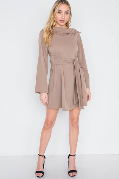Lula Tallulah Polyester Blend Straight Neck Long Sleeve Solid Color Front-Tie Mini Dress (Mocha)
