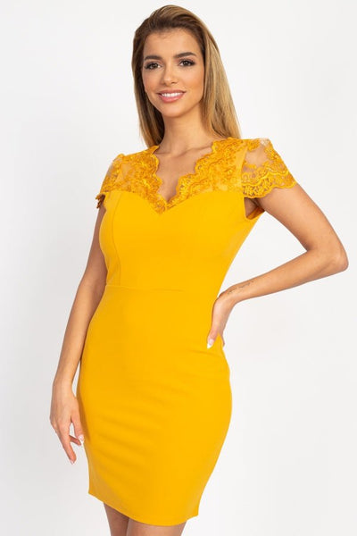 Sherri Sherrie 95% Polyester 5% Spandex V-neckline Knit Bodycon Floral Lace Cut-Out Back Detail Mini Dress (Mustard)