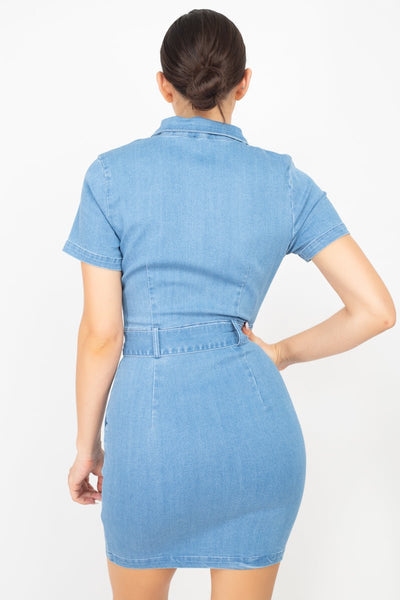 Darla Denim Diva 42% Cotton 28% Rayon 5% Spandex Belted Bodycon Pockets Detail Collared Denim Mini Dress (Medium Denim)