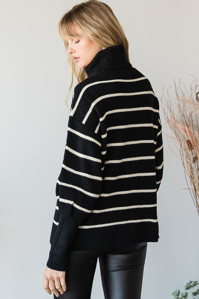 Henna Sienna Polyester Blend Long Cuff Sleeve Heavy Knit Striped Turtle Neck Knit Sweater (Black)