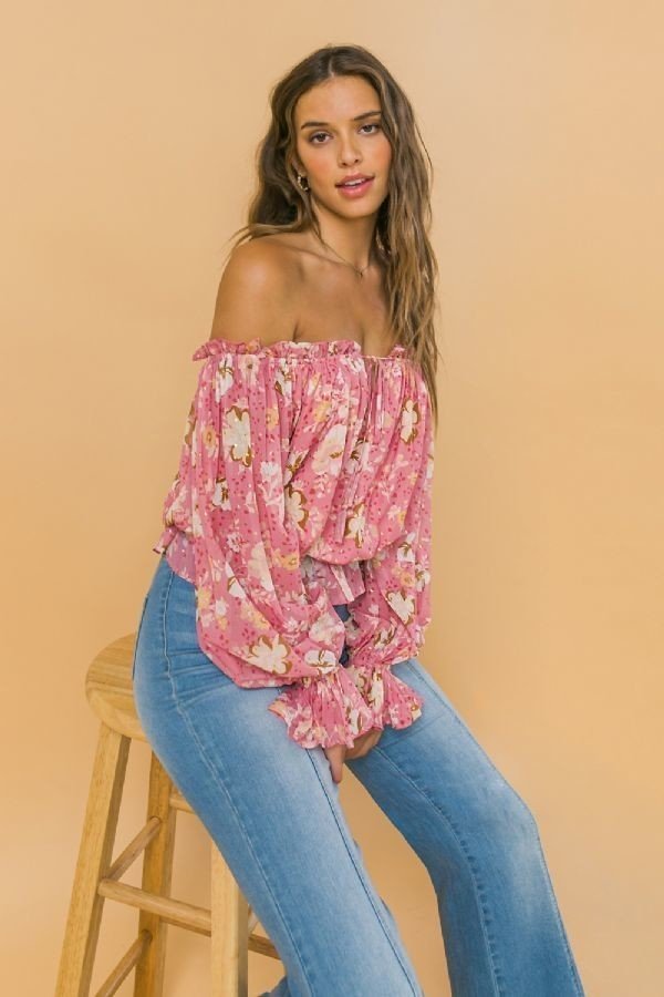 Caitlin In The Country 98% Polyester 1% Metallic Off Shoulder Elasticized Peasant Sleeve Floral Print Ruffle Top (Pink)