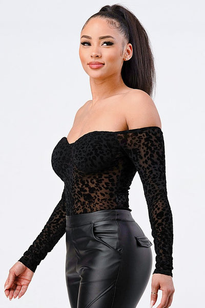 Samantha On Safari 95% Polyester 5% Spandex Leopard Print Off Shoulder Bodysuit (Black)