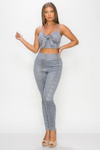 Our Best 95% Polyester 5% Spandex Sweetheart Neckline Embossed Snake Print Top And Leggings Two Piece Set (Dusty Blue)