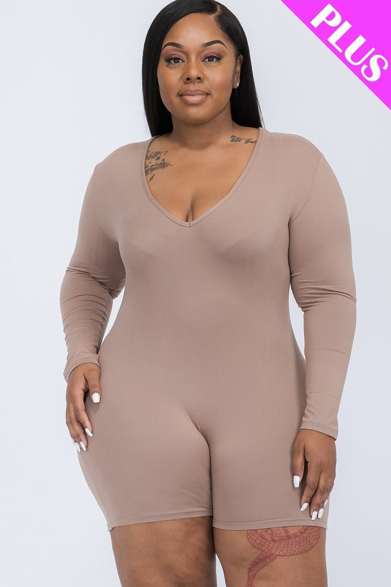 Plus Size Lovely Ladies 92% Polyester 8% Spandex V-neck Long Sleeve Bodycon Romper (Taupe Grey)